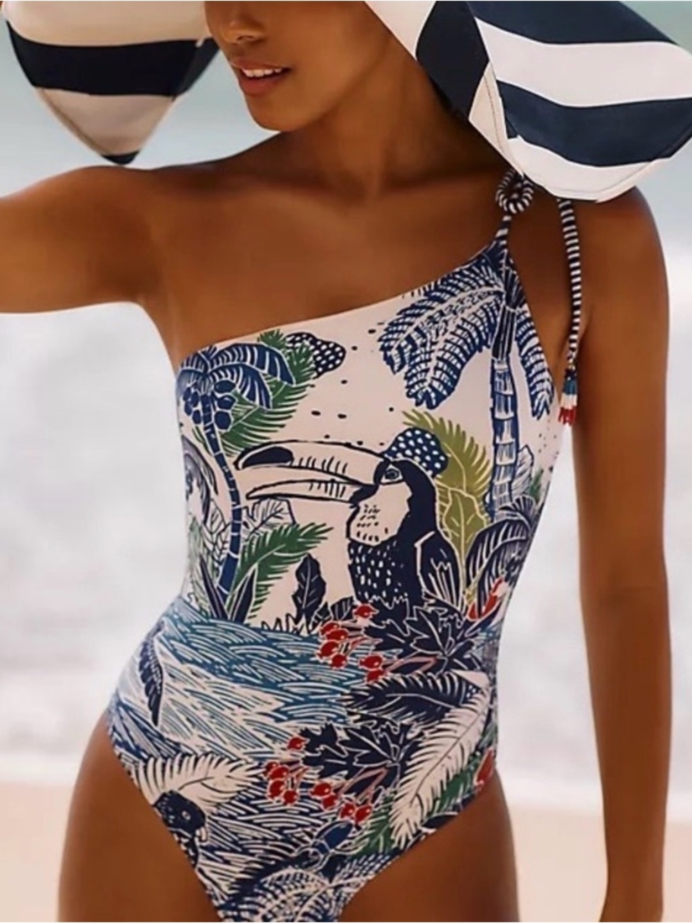 FARM Rio Graphic Rio One-Piece Swimsuit M - Picture 1 of 10